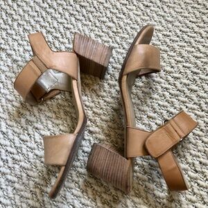 Stuart Weitzman nude sandals